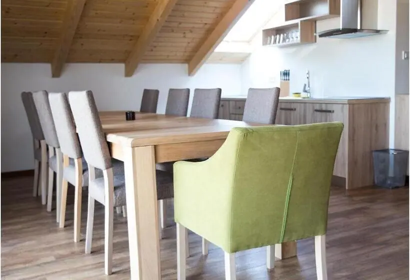 デラックススイート, Bed&breakfast Vinarija Coner
