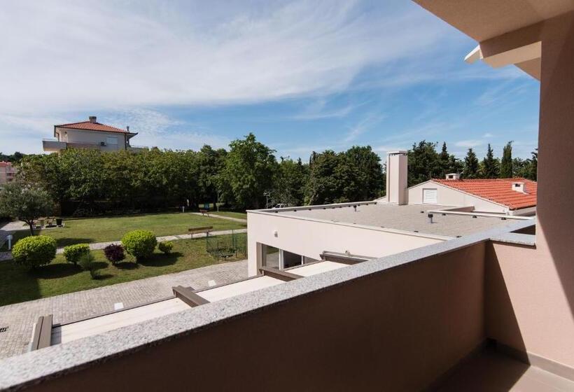 스탠다드 발코니 룸, Hostel Erks