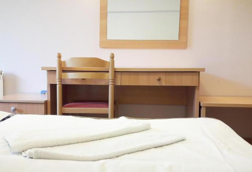 디럭스 룸, Hostel Erks