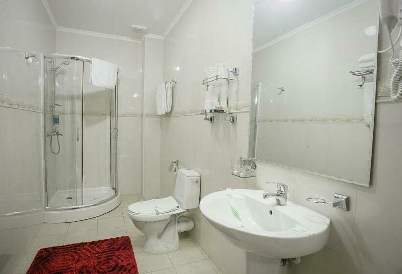 スタンダードルーム, Capitol