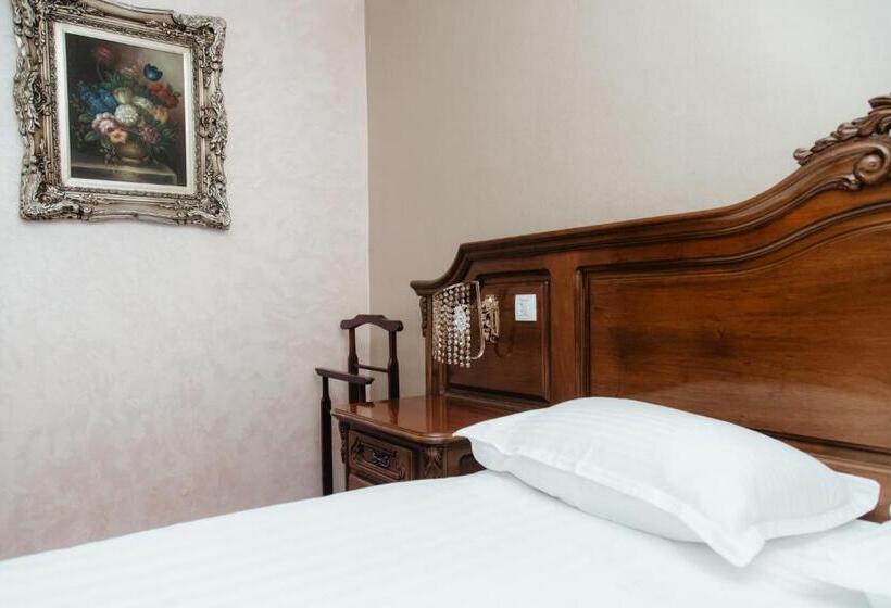 スタンダードルーム, Capitol