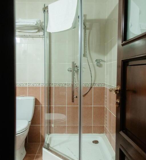 スタンダードルーム, Capitol