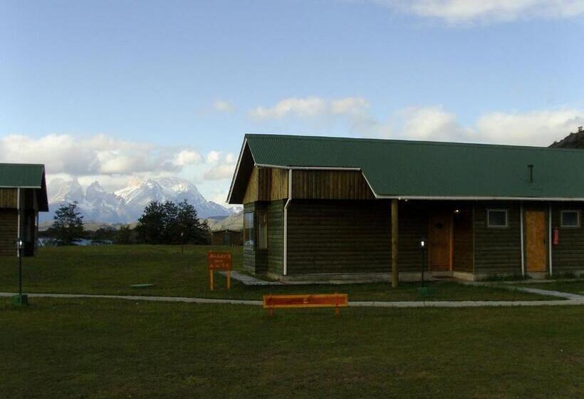 标准三人间, Del Paine