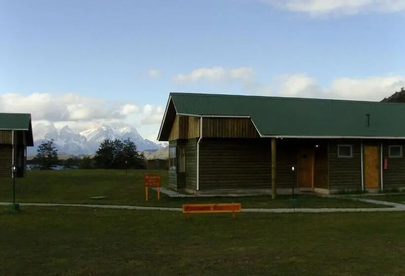 スタンダードトリプルルーム, Del Paine