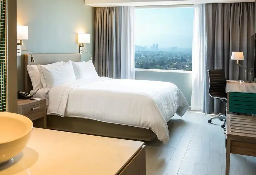 スーペリアールーム, Fiesta Inn Express Ciudad De México Forum Buenavista