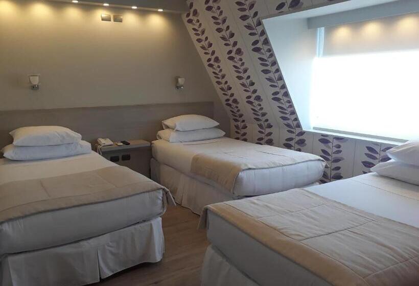 اتاق استاندارد سه نفره, Las Terrazas Business