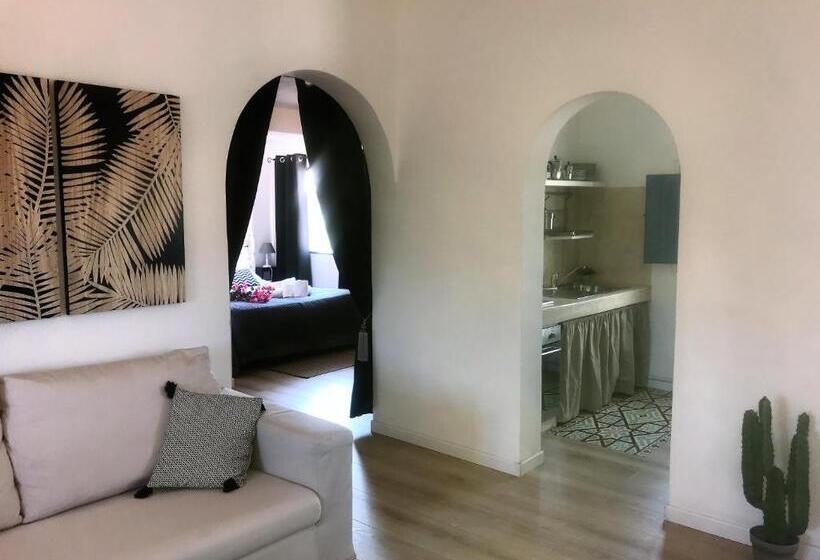 Апартаменты 2 Спальни, Le Lanterne Resort