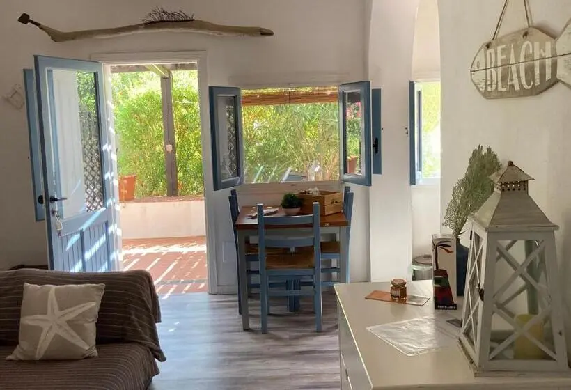 Standard-studio, Le Lanterne Resort