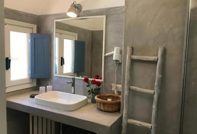 Standard-studio, Le Lanterne Resort