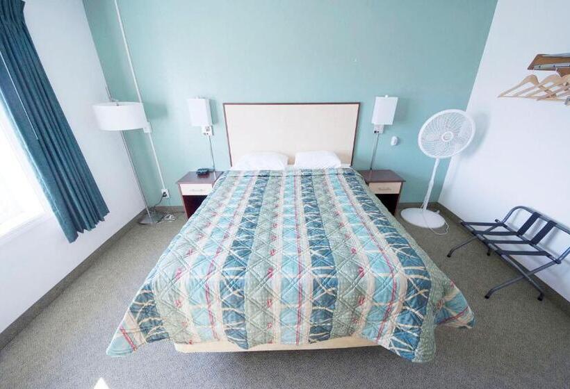 标准工作室, Rewak Studios