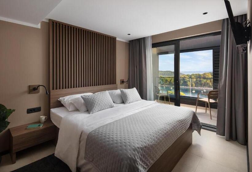 バルコニーつきオーシャンビュースーペリアルーム, Alfir Resort