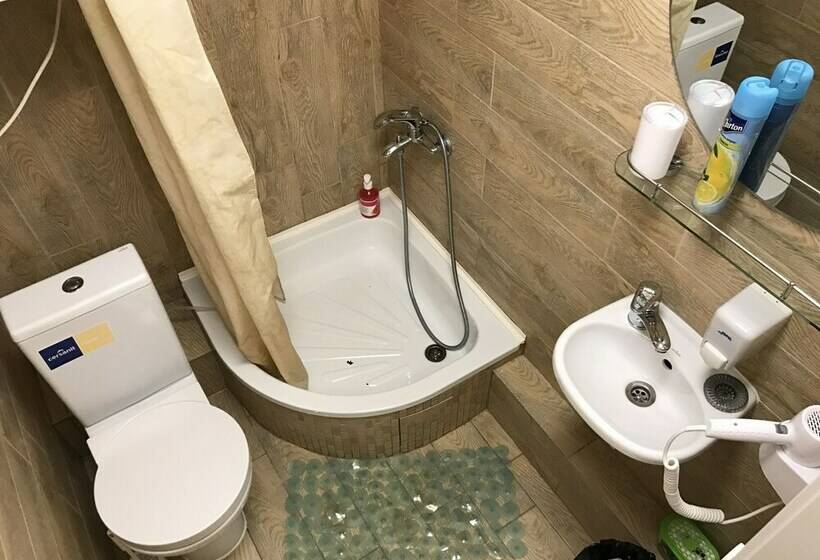 تختخواب در اتاق مشترک, Hostel 65