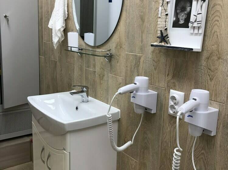共用房间的床, Hostel 65