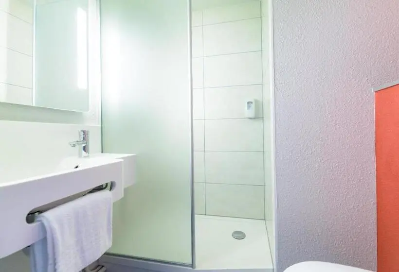 スタンダードトリプルルーム, B&b Hotel Colmar Expo