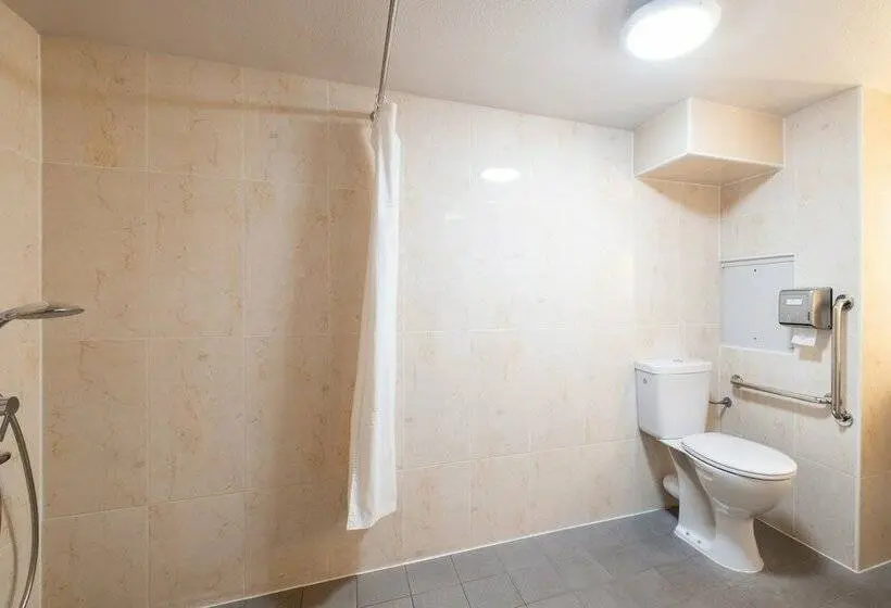 身障者適用スタンダードルーム, B&b Hotel Lille Seclin Unexpo