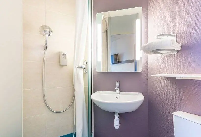اتاق استاندارد چهار تخته, B&b Hotel Tours Nord 2 La Petite Arche