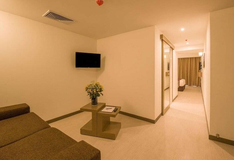 Полулюкс, Best Western Plus Urban Larco
