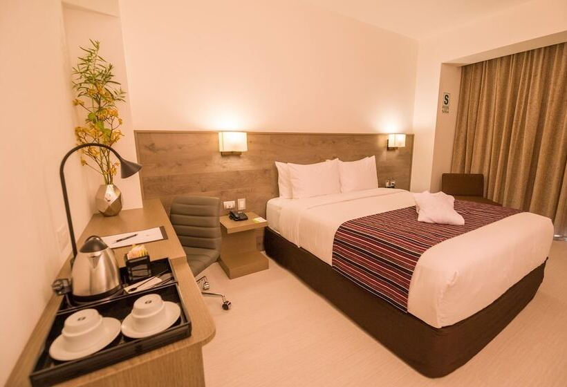 Полулюкс, Best Western Plus Urban Larco