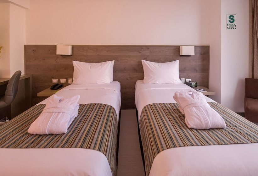 سوییت جونیور, Best Western Plus Urban Larco