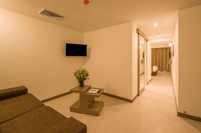 Полулюкс, Best Western Plus Urban Larco