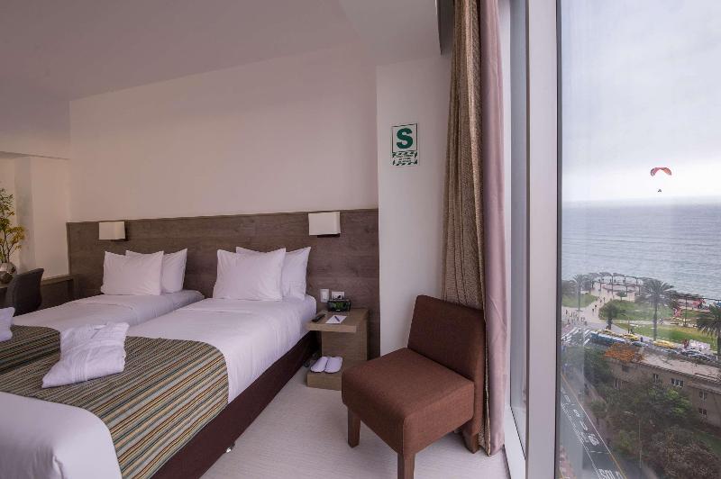 سوییت جونیور, Best Western Plus Urban Larco