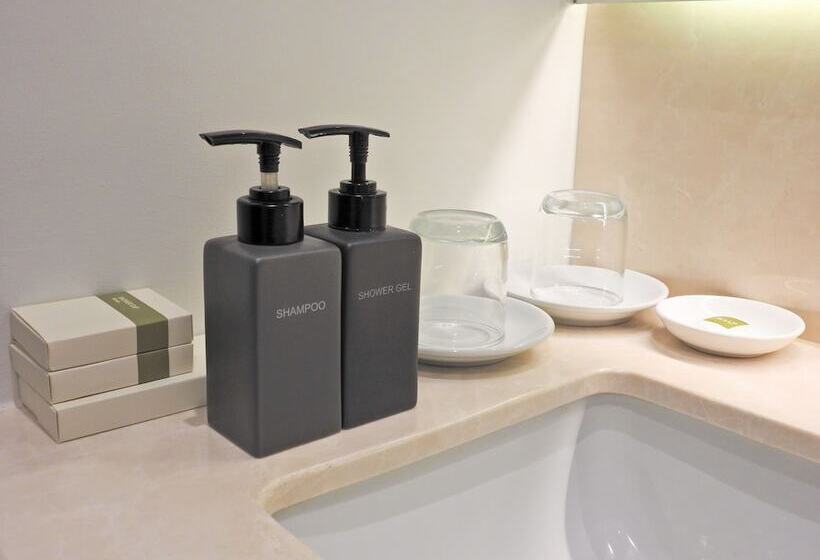 Номер Deluxe, Cambodian Country Club