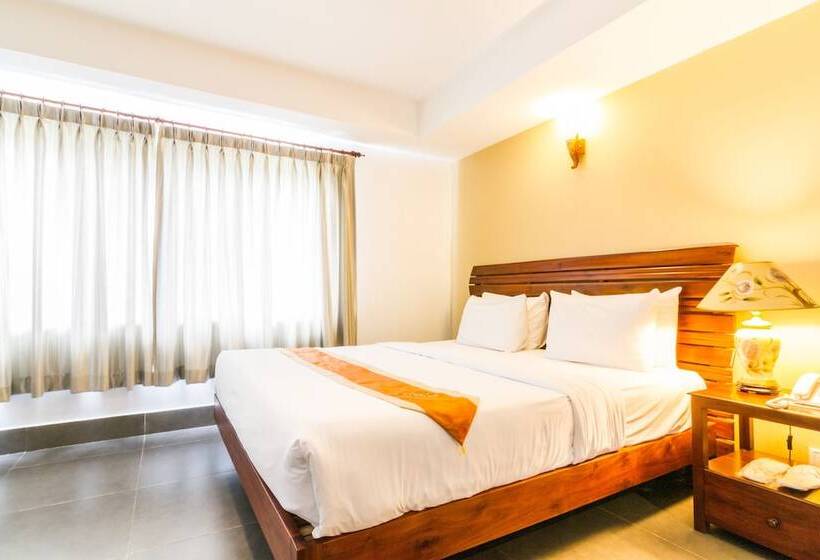 Family Suite, Cambodian Country Club