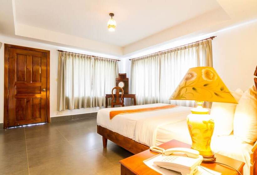 Люкс Повышенной Комфортности, Cambodian Country Club