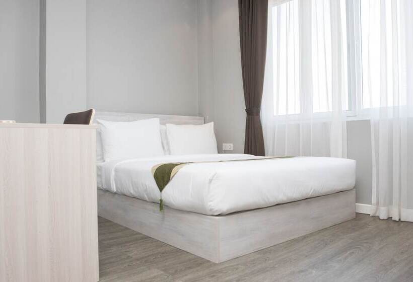 Студия Стандарт, Cambodian Country Club