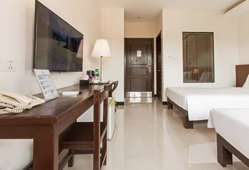 Номер Superior, Cambodian Country Club