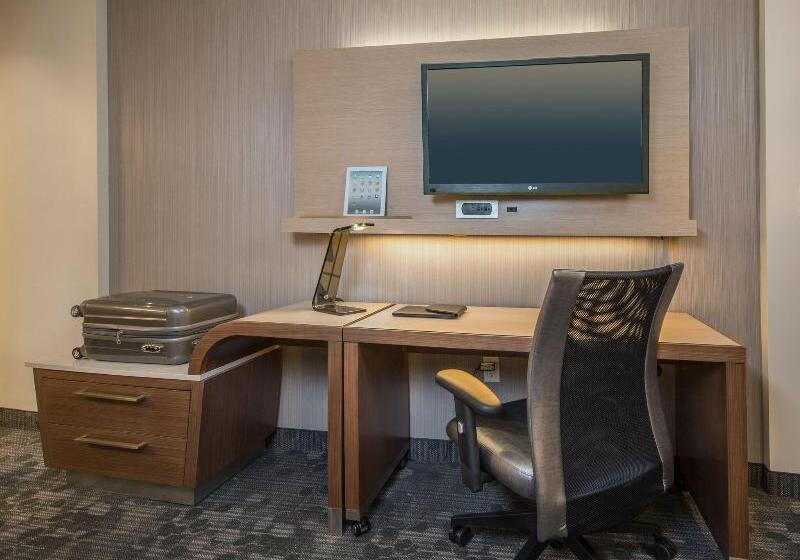 Standard-huone King-vuode, Courtyard By Marriott Houston Intercontinental Airport