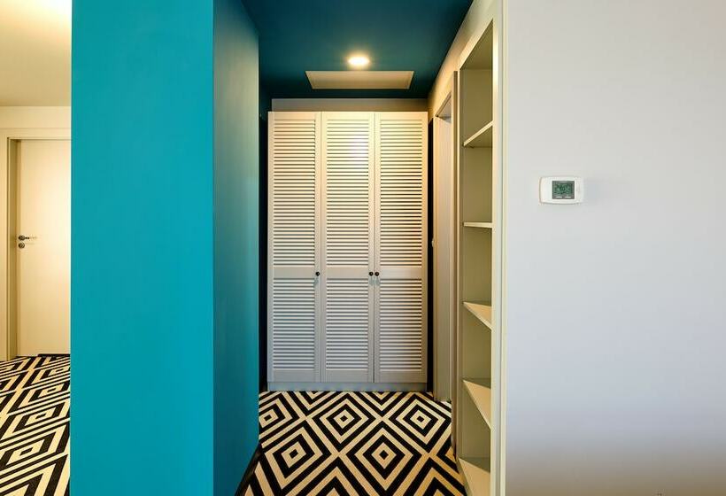 חדר משפחתי, Ibis Styles Arad