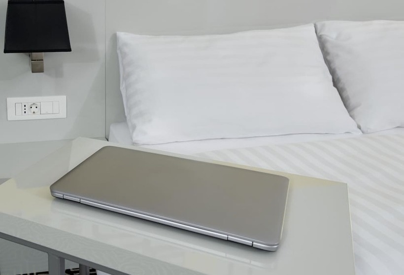 חדר משפחתי, Ibis Styles Arad