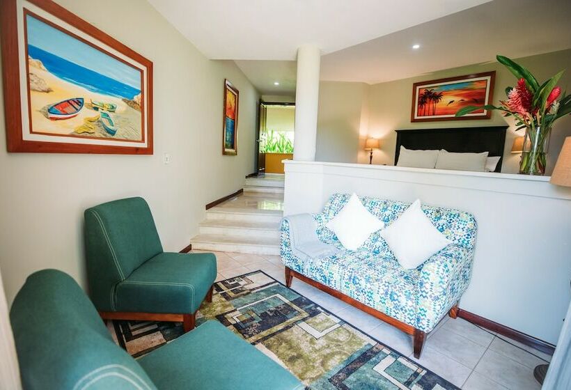 Люкс, Papagayo Golden Palms Beachfront