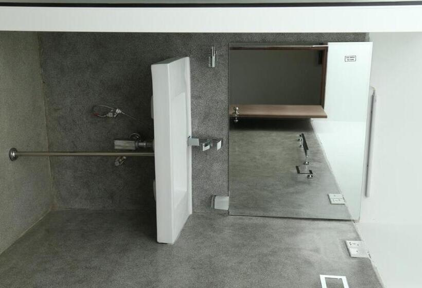 Номер Deluxe с Балконом, The Grand Yala