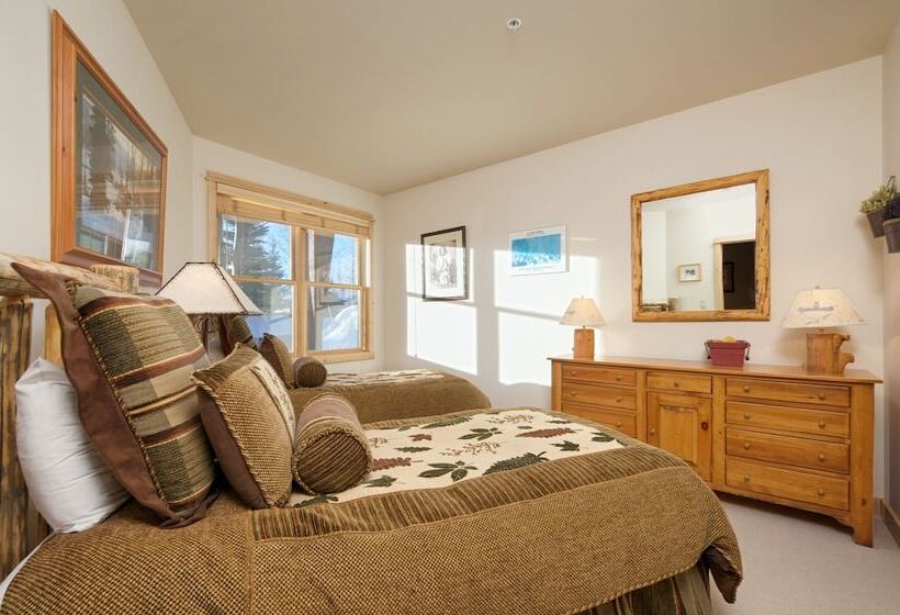 3 Yatak Odalı Daire, Moose Creek By Jhrl