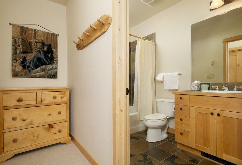 شقة 3 غرف, Moose Creek By Jhrl