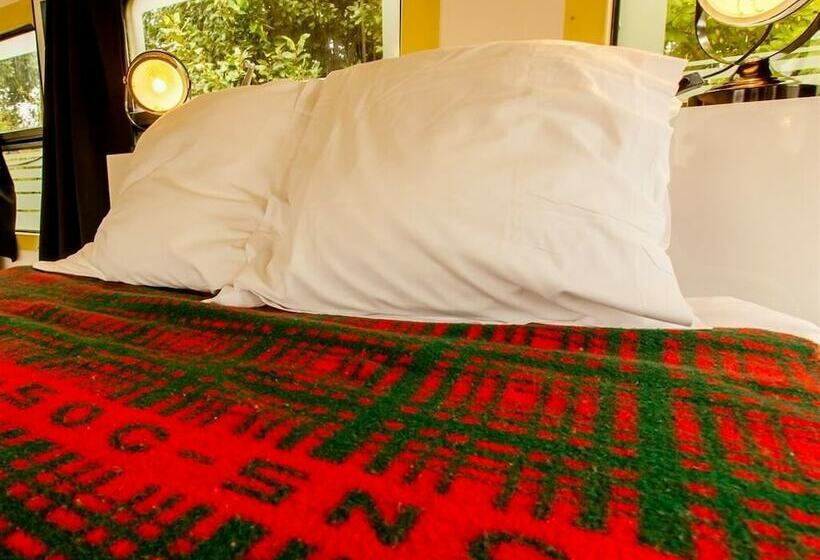 إستوديو قياسى, Les Gîtes Du Picasso