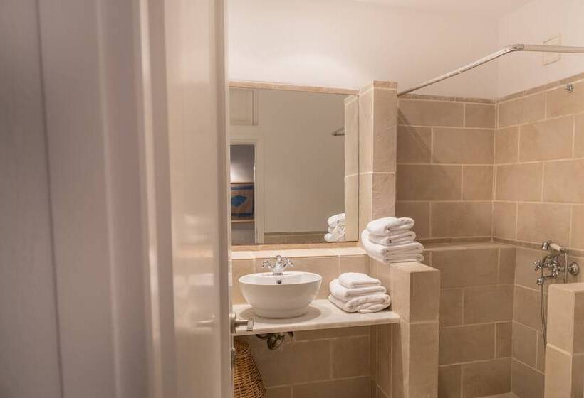 スリーベッドルーム ヴィラ, Skiathos Holidays Suites & Villas