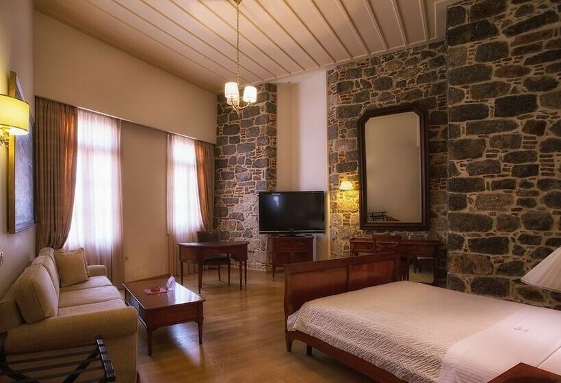Люкс, Xenon Inn