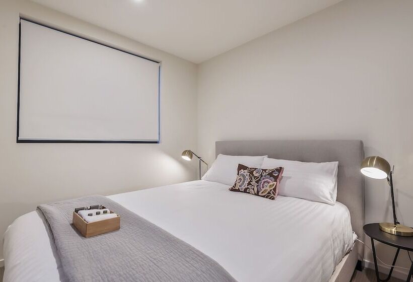 침실 2개 아파트, 110 Hampden Apartments