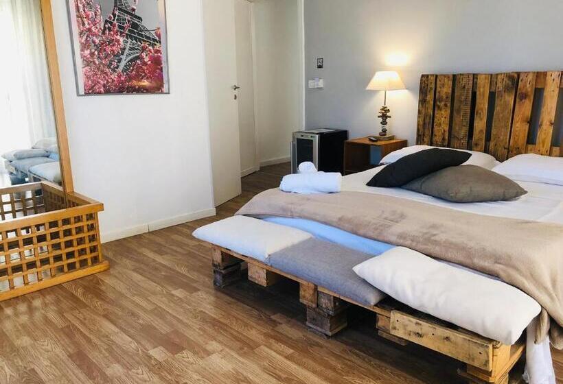 آپارتمان لوکس 1 خوابه, B&b Degli Artisti Suite