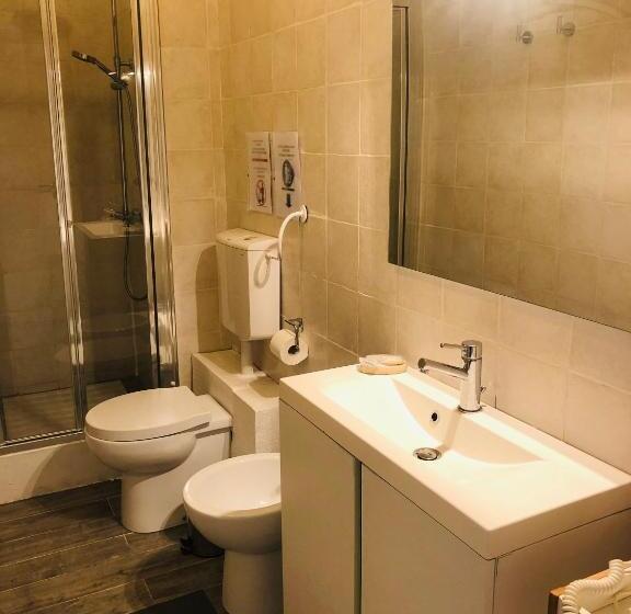 آپارتمان لوکس 1 خوابه, B&b Degli Artisti Suite