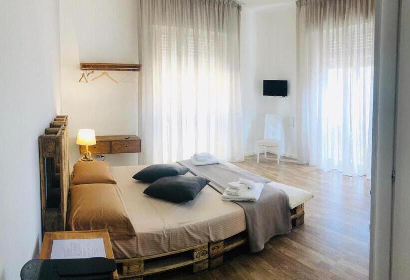 اتاق استاندارد سه نفره, B&b Degli Artisti Suite