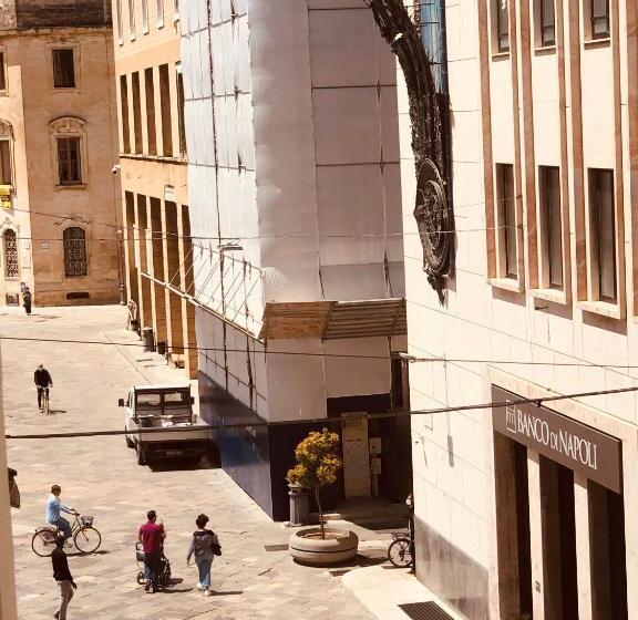 آپارتمان لوکس 1 خوابه, B&b Degli Artisti Suite