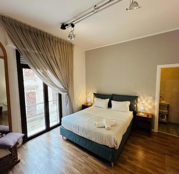 آپارتمان لوکس 1 خوابه, B&b Degli Artisti Suite