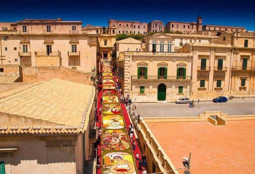 اتاق استاندارد چهار تخته, B&b Del Carmine