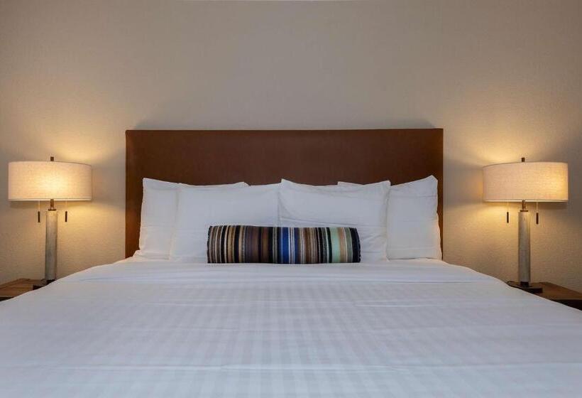 Люкс с Балконом, Best Western Downtown Casper
