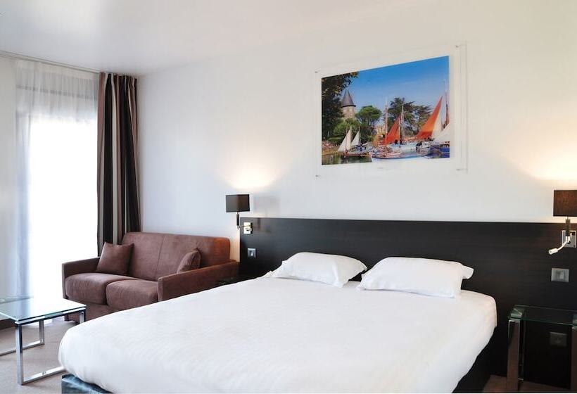 استودیو اجرایی, Golden Tulip Pornic Suites