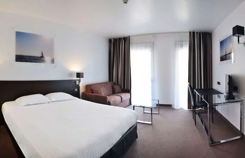 エクゼクティブワンルーム, Golden Tulip Pornic Suites
